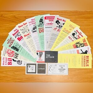 ** Lot Of 14 KJV Tracts Plus FREE Jack Chick Style Tracts (3) ** BRAND NEW **